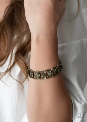 Paparazzi Accessories - Moonlit Mesa - Brass Bracelet